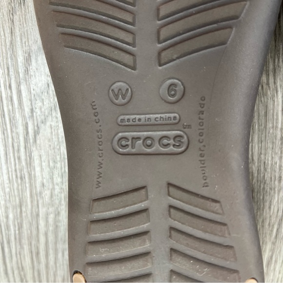 Crocs Sexi Serena Flip Brown Thong Sandals Women's Size 6 Comfort T-Strap - Picture 5 of 5